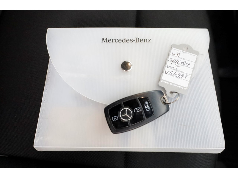 46883116-mercedes-benz-sprinter-6