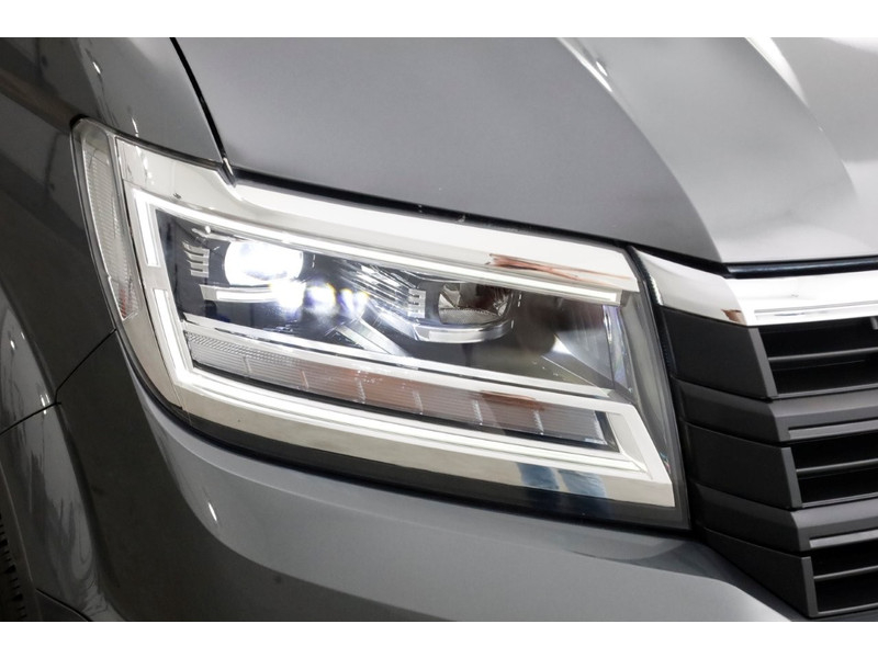 46896025-volkswagen-crafter-13