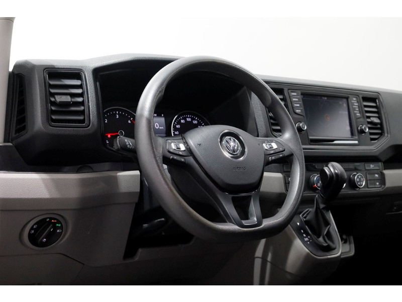 46896025-volkswagen-crafter-15