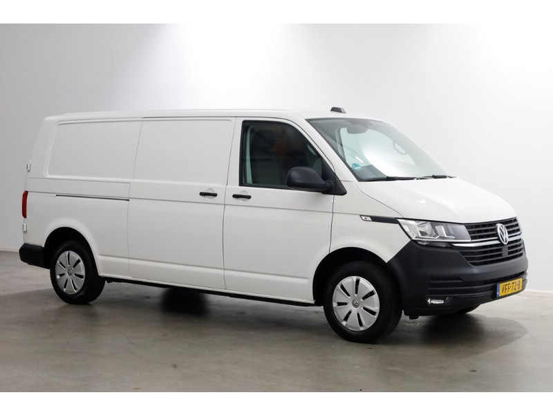 46994149-volkswagen-transporter-10