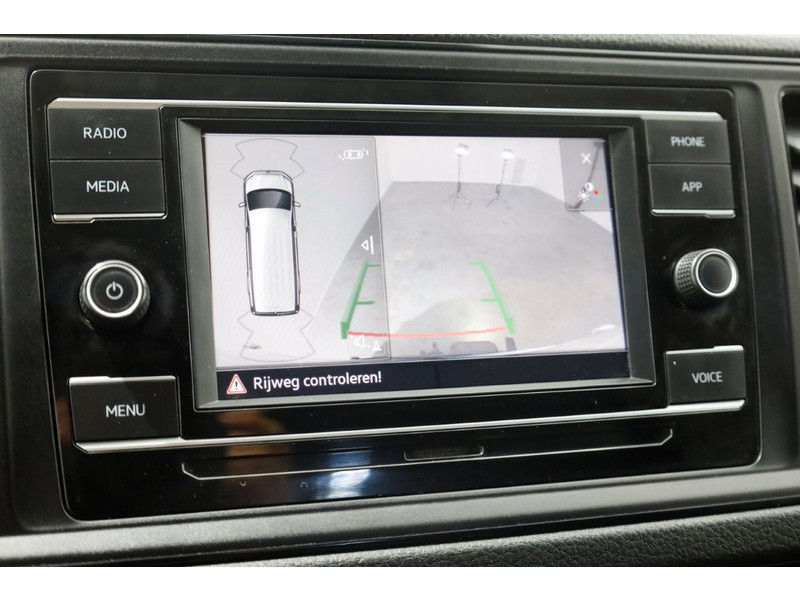 47052674-volkswagen-crafter-13