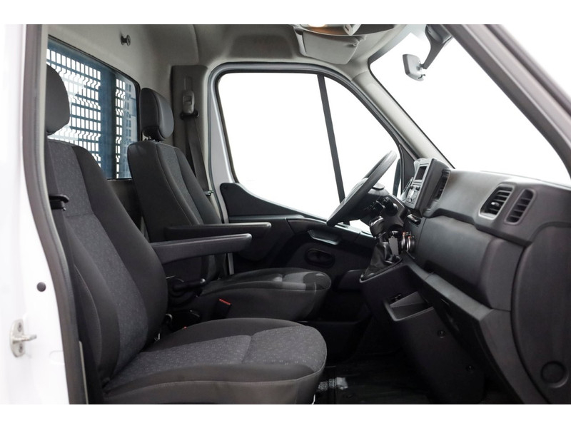 47098547-opel-movano-5