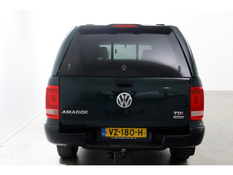47118967-volkswagen-amarok-12