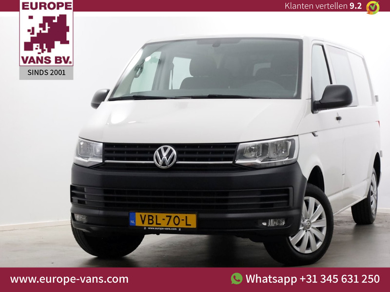47139501-volkswagen-transporter-1