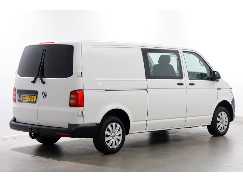 47139501-volkswagen-transporter-2