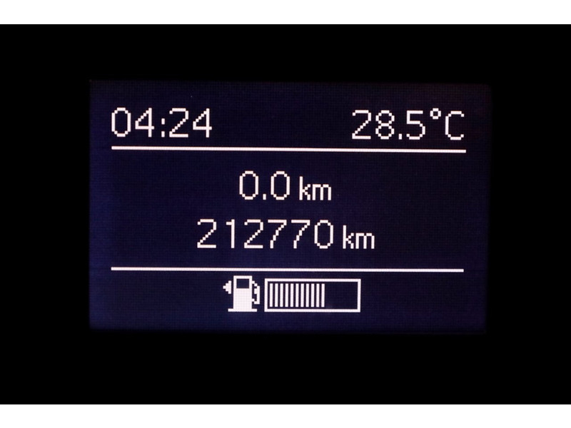 47186819-mercedes-benz-vito-15