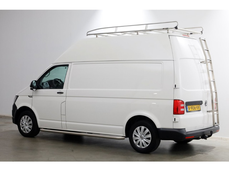 47202587-volkswagen-transporter-9