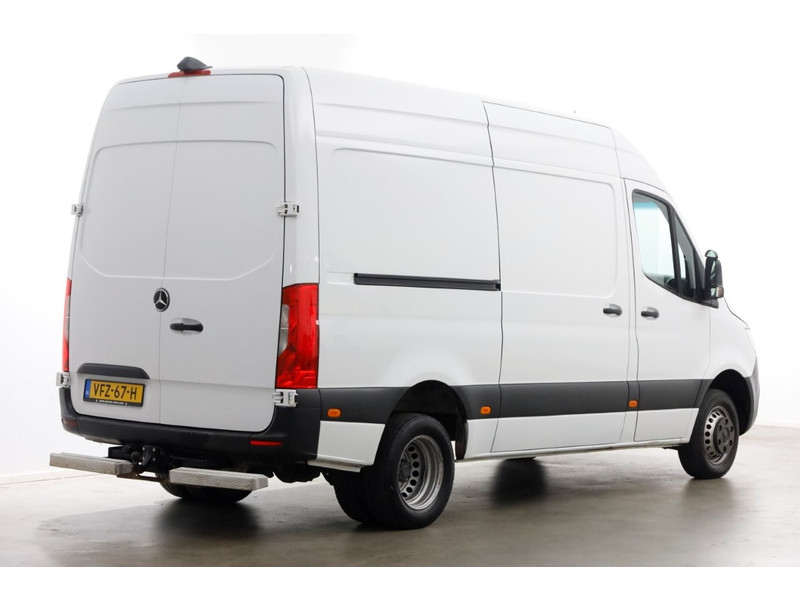 47202850-mercedes-benz-sprinter-11