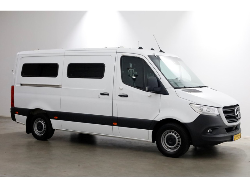 47248486-mercedes-benz-sprinter-10
