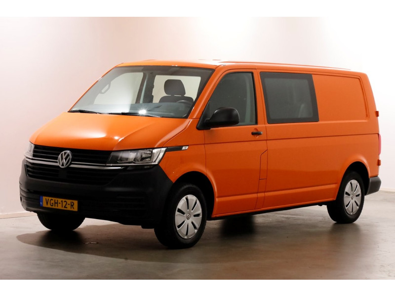 47380003-volkswagen-transporter-10