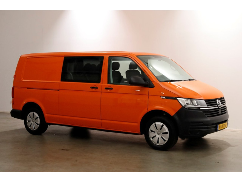 47380003-volkswagen-transporter-12