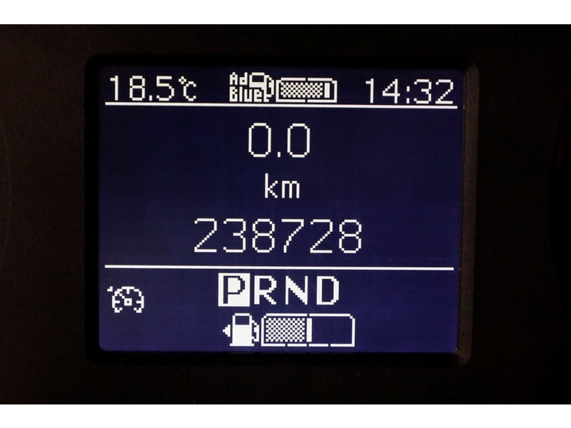 47426418-mercedes-benz-sprinter-17