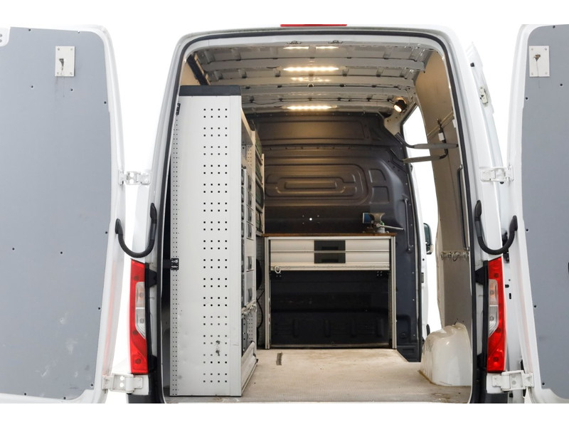 47426418-mercedes-benz-sprinter-3