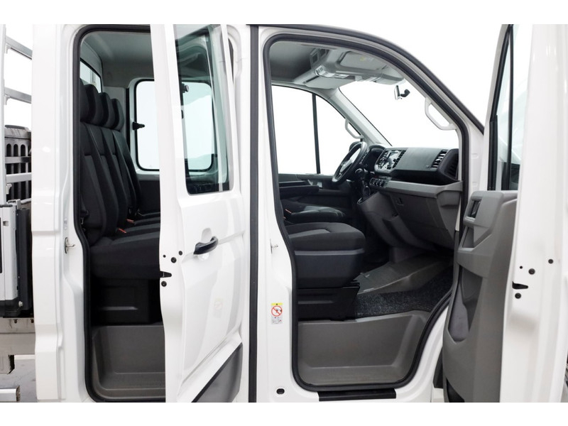 47427398-volkswagen-crafter-3