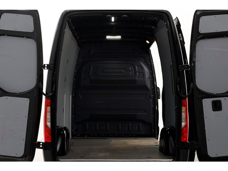 47470255-mercedes-benz-sprinter-5