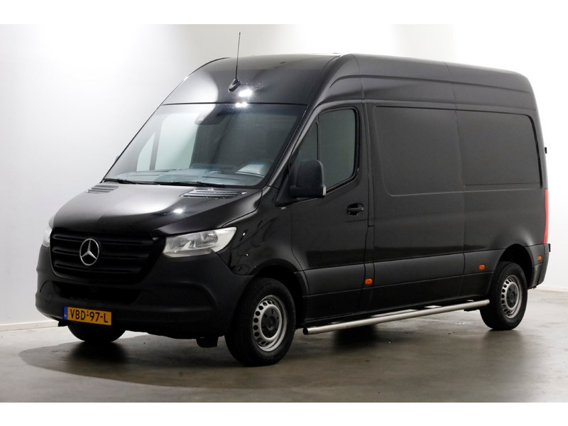 47470255-mercedes-benz-sprinter-8