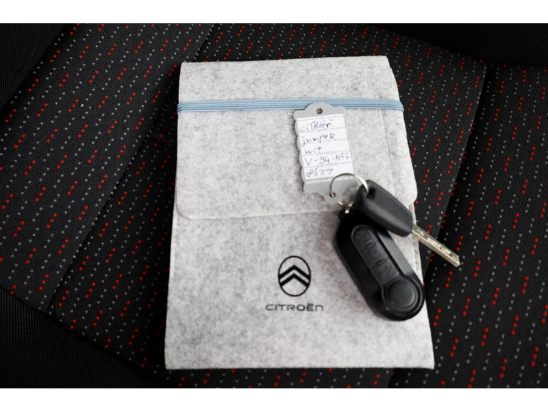 47517729-citroen-jumper-6