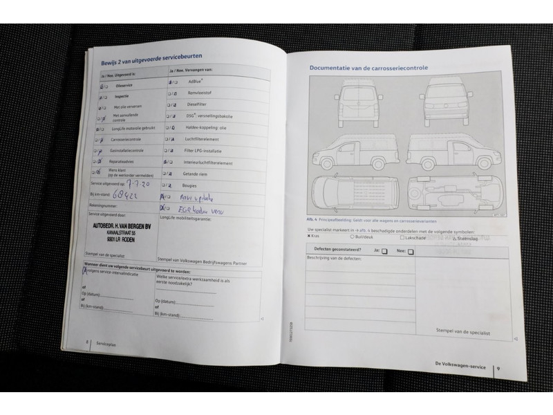 47715108-volkswagen-transporter-8
