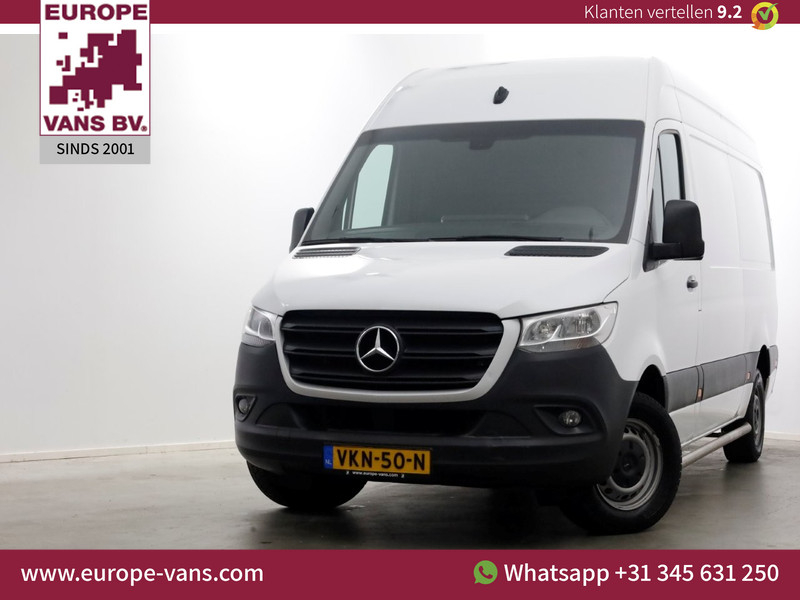 47751905-mercedes-benz-sprinter-1
