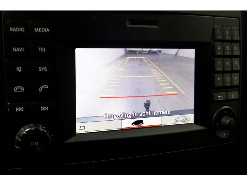 47974584-mercedes-benz-vito-13