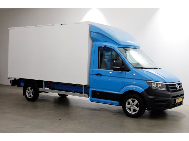 47996531-volkswagen-crafter-10