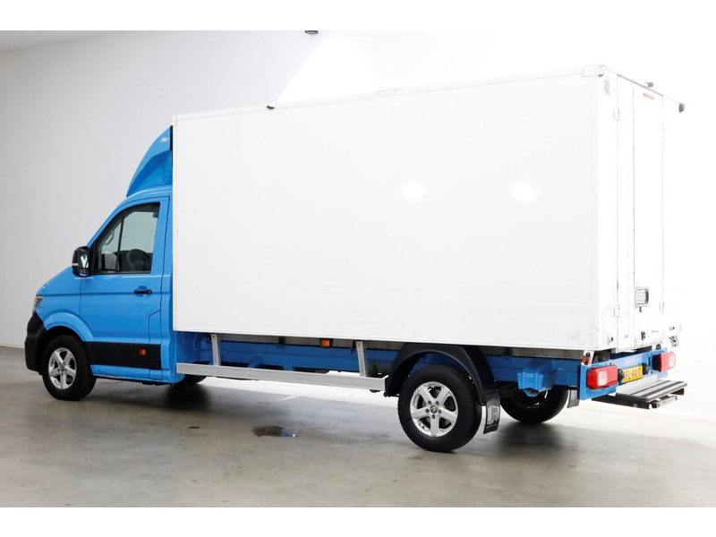 48034722-volkswagen-crafter-9