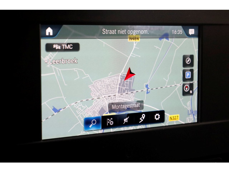 48063040-mercedes-benz-sprinter-13