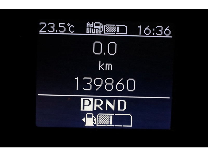 48063040-mercedes-benz-sprinter-15