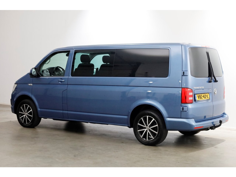 48063148-volkswagen-transporter-11