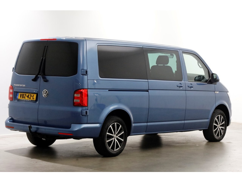 48063148-volkswagen-transporter-2