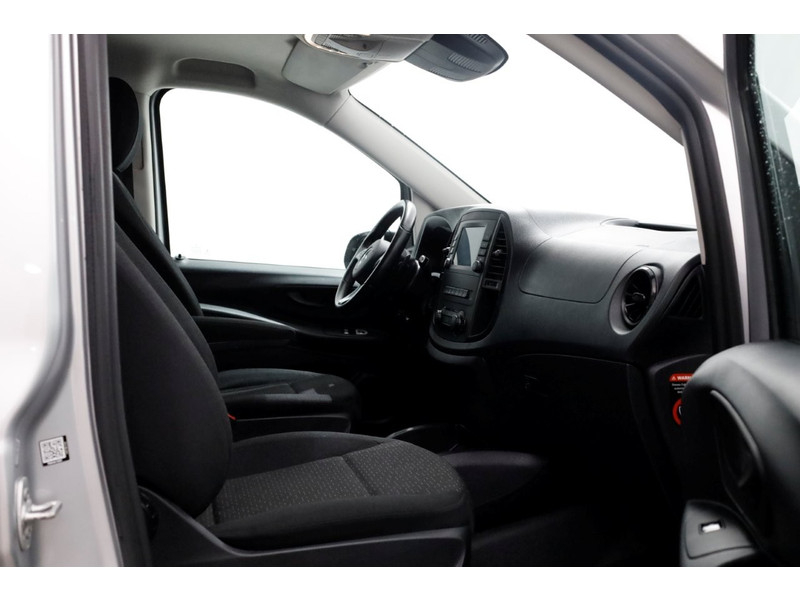 48090862-mercedes-benz-vito-3