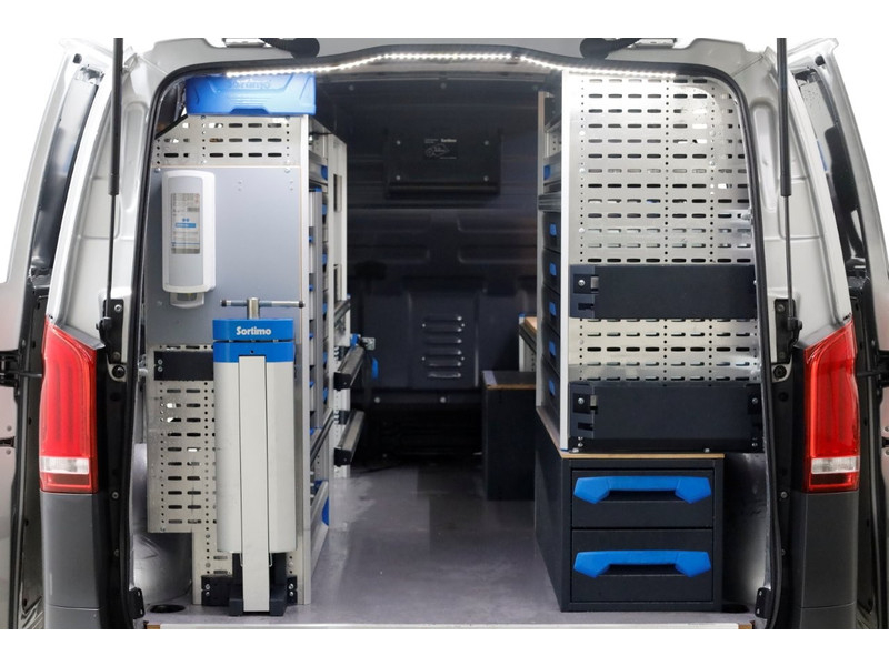 48090862-mercedes-benz-vito-5