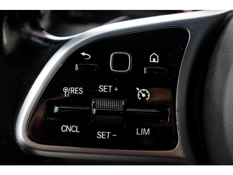 48092439-mercedes-benz-sprinter-17