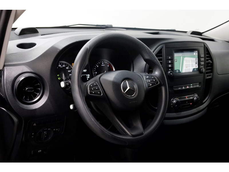 48198119-mercedes-benz-vito-12