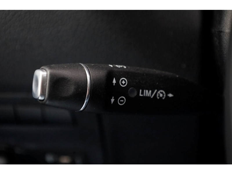 48198119-mercedes-benz-vito-15