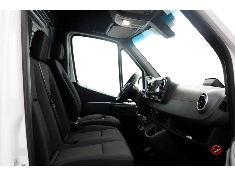 48354372-mercedes-benz-sprinter-3