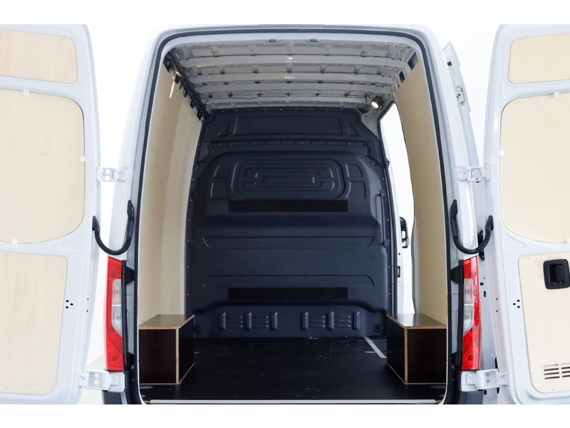 48354372-mercedes-benz-sprinter-5