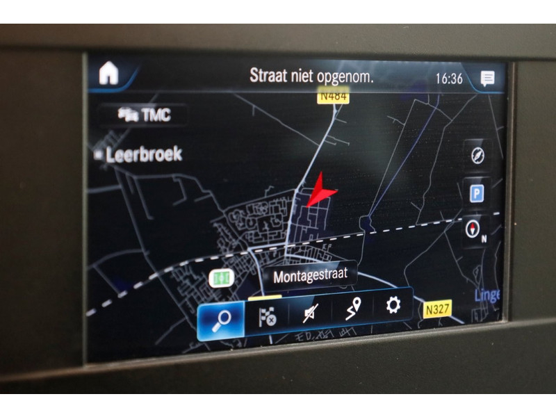 48380918-mercedes-benz-sprinter-16