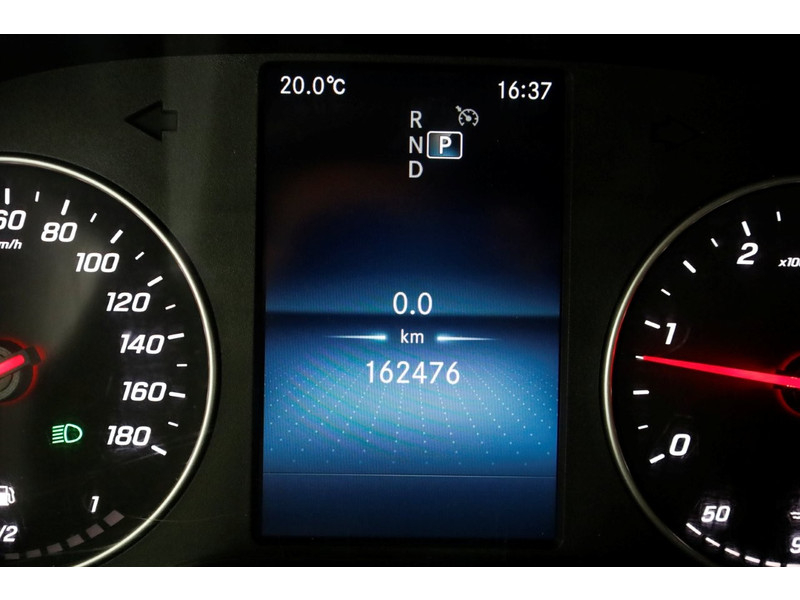 48380918-mercedes-benz-sprinter-17