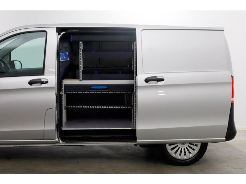 48413591-mercedes-benz-vito-13