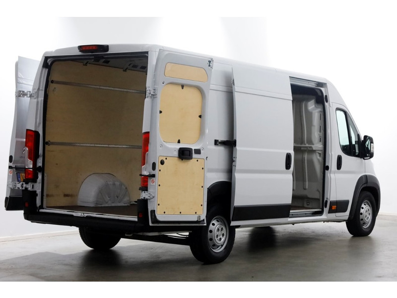 48462487-citroen-jumper-11