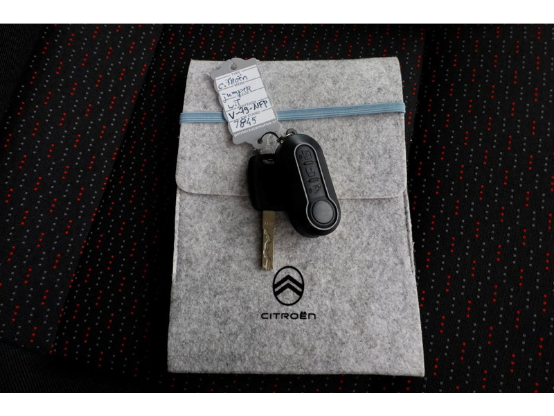 48462487-citroen-jumper-6