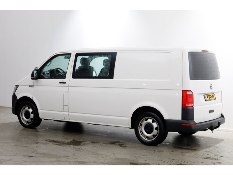 48624615-volkswagen-transporter-11