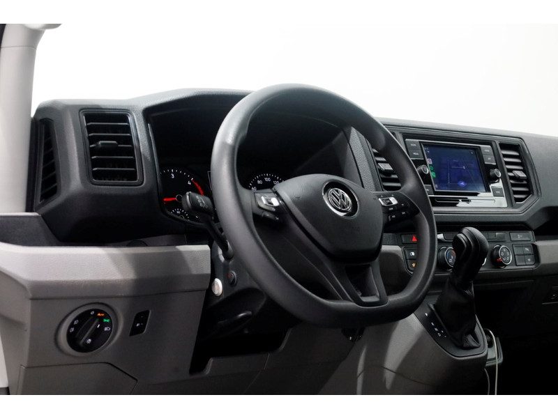 48624949-volkswagen-crafter-13