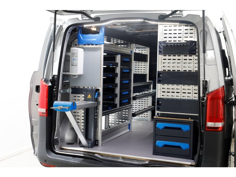 48639994-mercedes-benz-vito-14