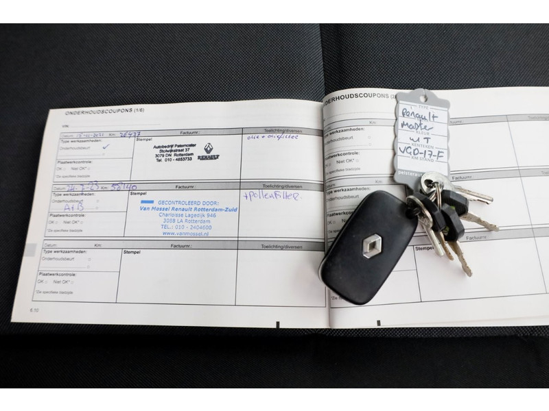 48656123-renault-master-8