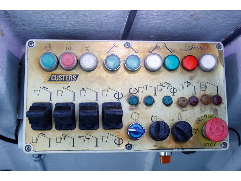 48698659-mercedes-benz-sprinter-14