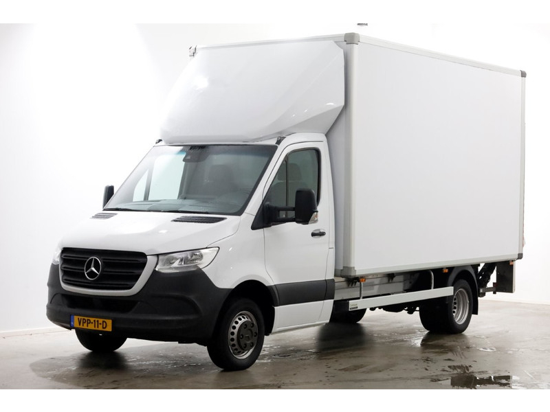 48698797-mercedes-benz-sprinter-9