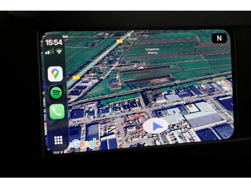 48742084-mercedes-benz-sprinter-16