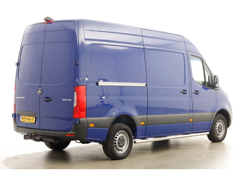 48837569-mercedes-benz-sprinter-2